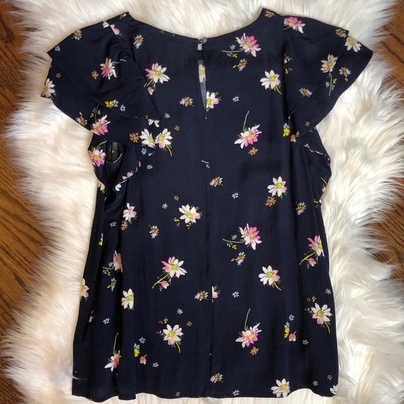 Gap ruffle sleeve top - Picture 2 of 5